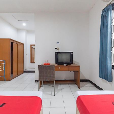 Reddoorz Near Taman Kota Lapang Merdeka Sukabumi Luaran gambar