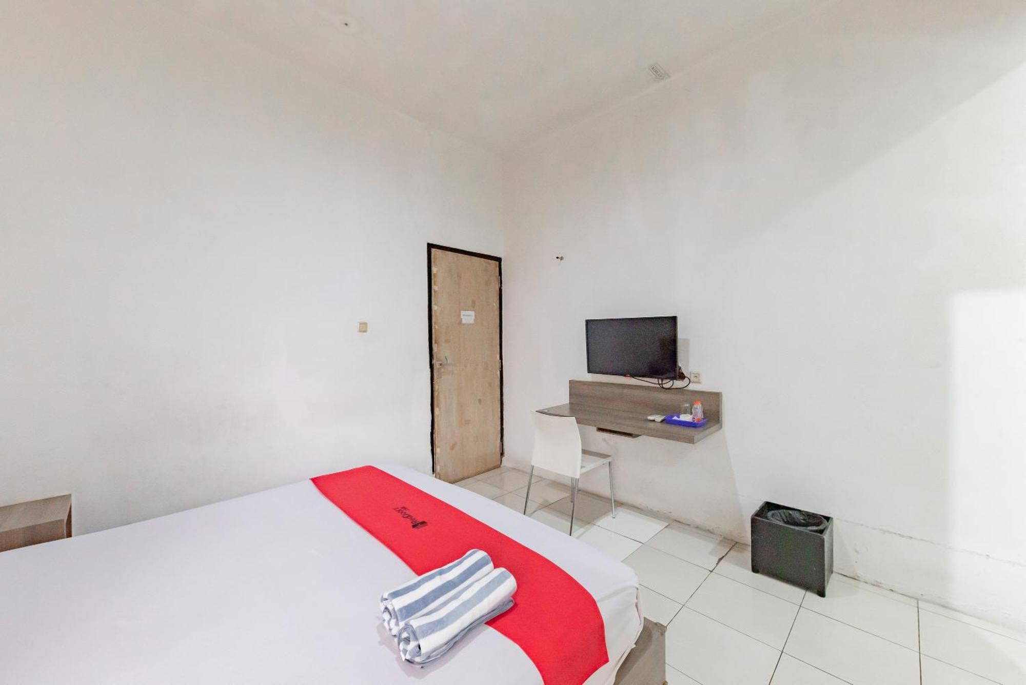 Reddoorz Near Taman Kota Lapang Merdeka Sukabumi Luaran gambar